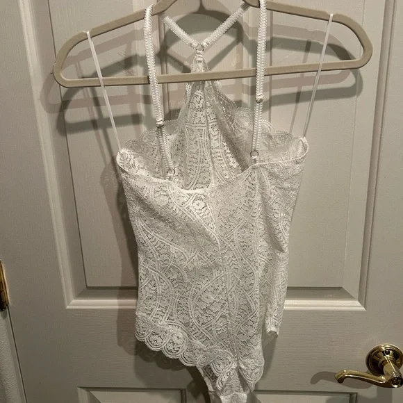 NWOT Intimissimi Ivory Lace Bodysuit - Picture 3 of 4